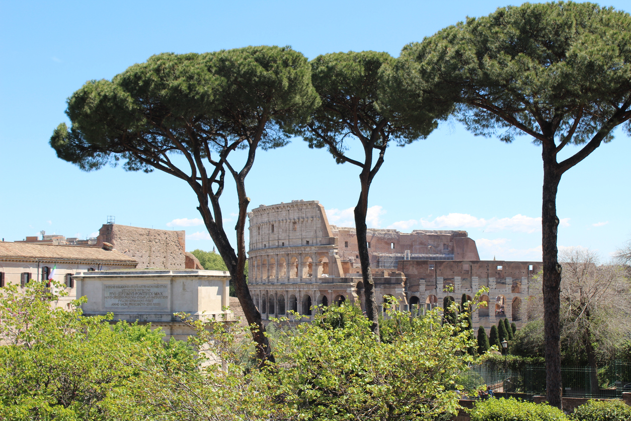 Can I bring a water bottle into the Colosseum